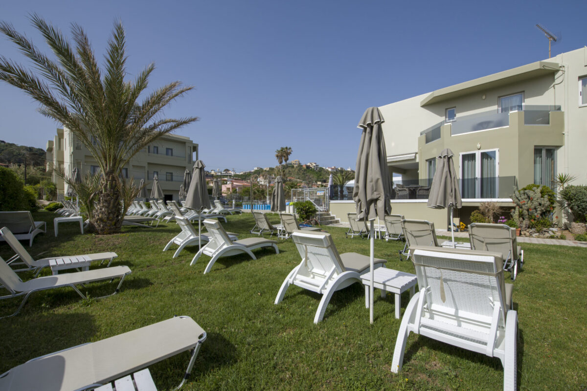 Rania Beach Hotel
